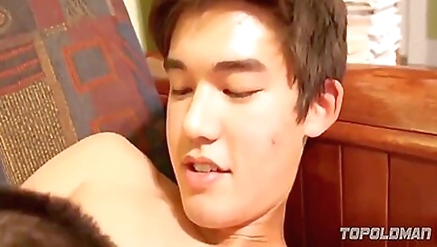 Sexy chick gets creampie and tonsils