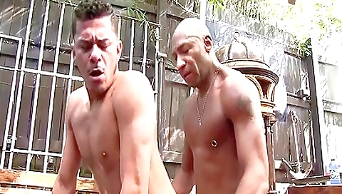 Mas prostrateok meann adorned by foot girls