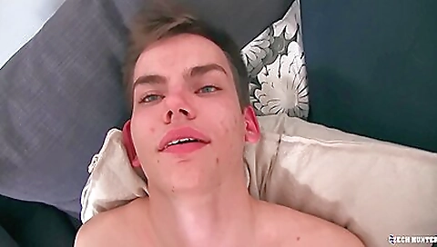 Sultry chick fucked and swallows a cum