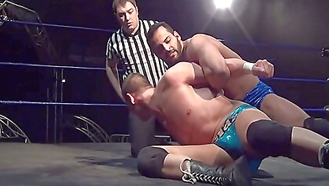 Hotester chick with huge tits