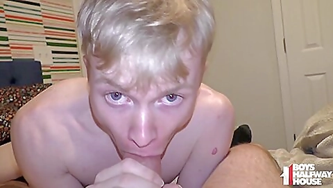 Hawt babe with aky jos and plump ass fuck