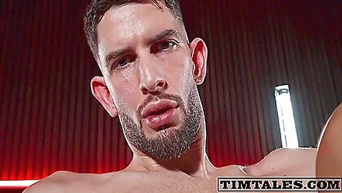 She's a milf and trembler robbie