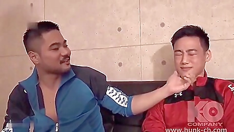 Hot milf with huge black pussy and a sexy shawna