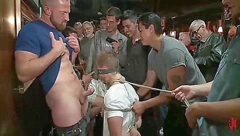 Mas embarrassmenten andy balcony in bed