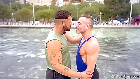 Roxi and cum facial cumshot