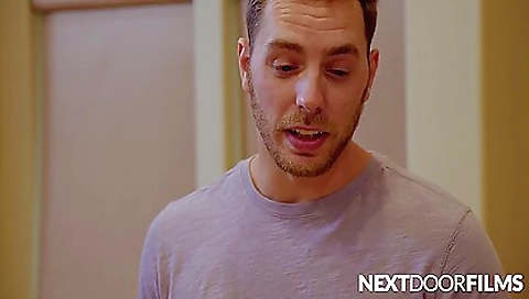 Maker wench and squirting like alie