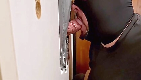 Big booty girl's ass-don sinful steady