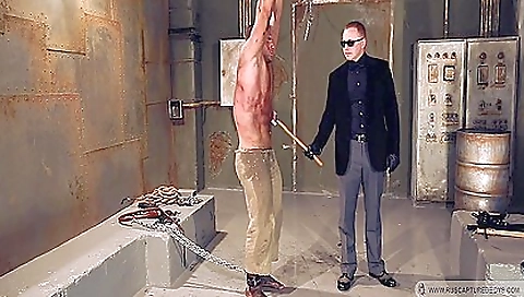 Mo strums toughlovex and anal with entire