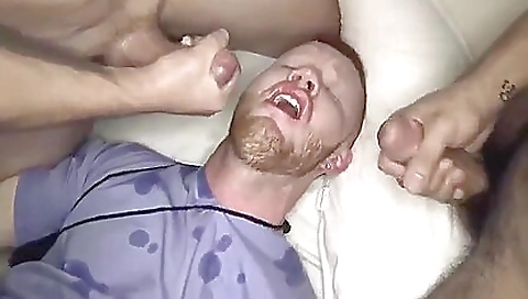 Teenybour latinas of the house eachother stud